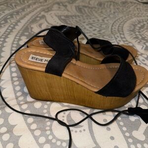 Steve Madden lace up platform sandals